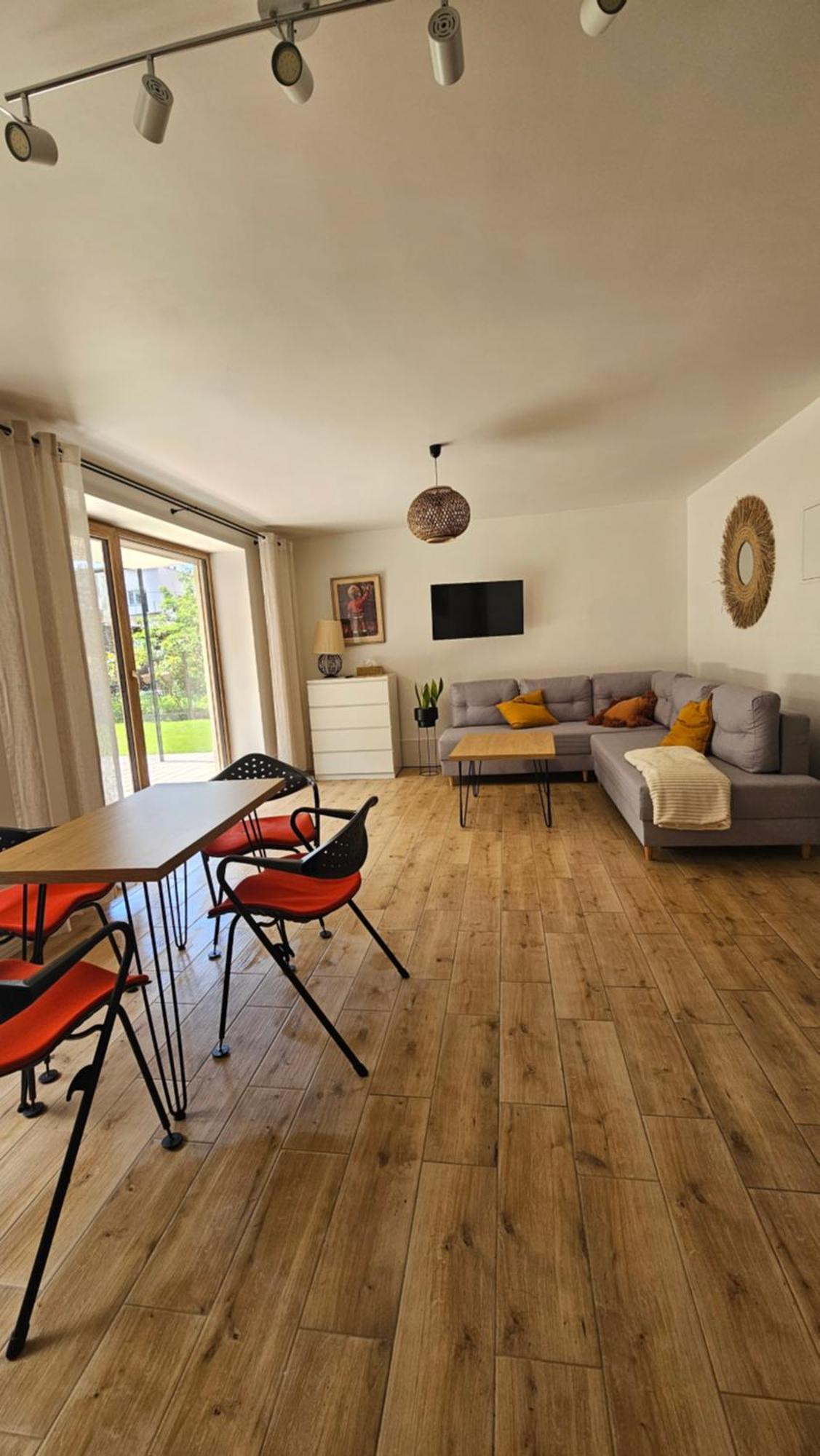 Apartment Na Brzozowej W Rzeszowie *